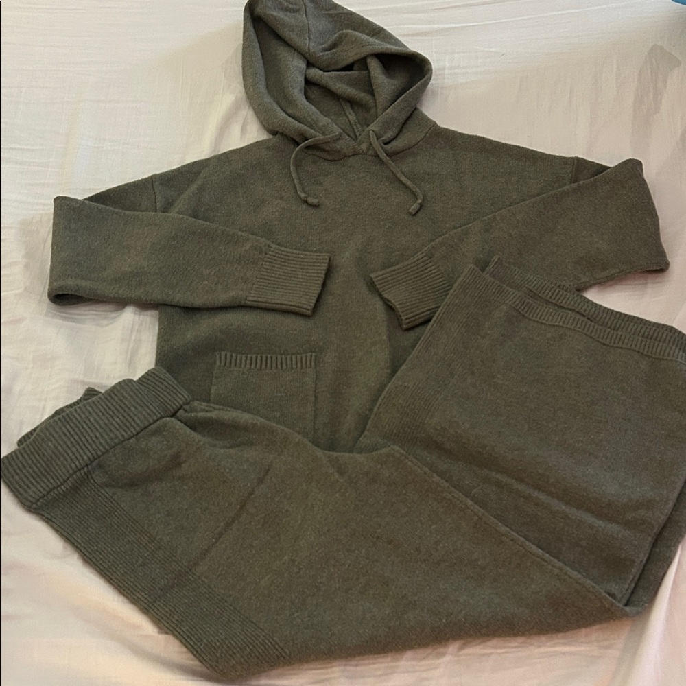 a new day Cocoa Sweater outfit